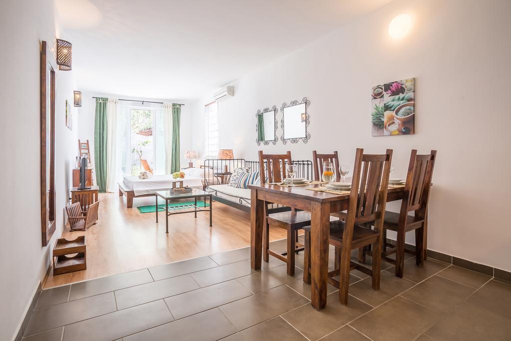 Zlatni Bol Apartments Cameră foto